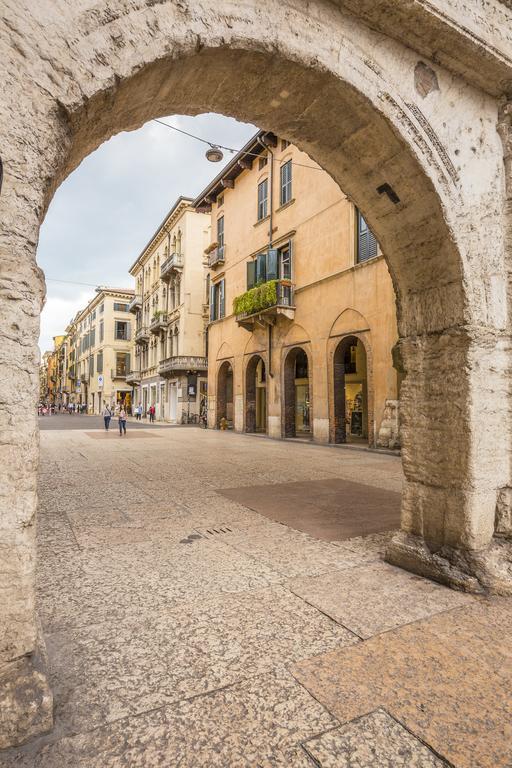 Corte Realdi Luxury Rooms Verona Szoba fotó